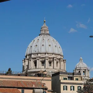 Bed & Breakfast Di Fronte Cupola, Rome